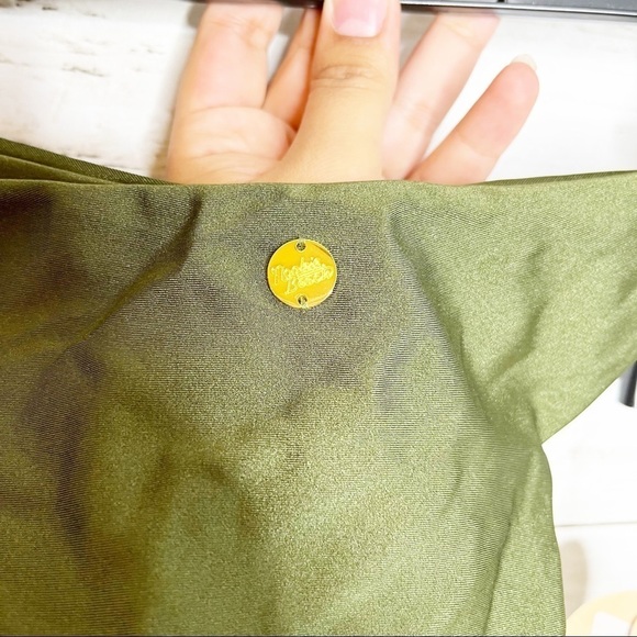 Revolve Nookie Beach Green 2 Piece Amazon Bikini Swimsuit Set XS/S - Picture 6 of 11